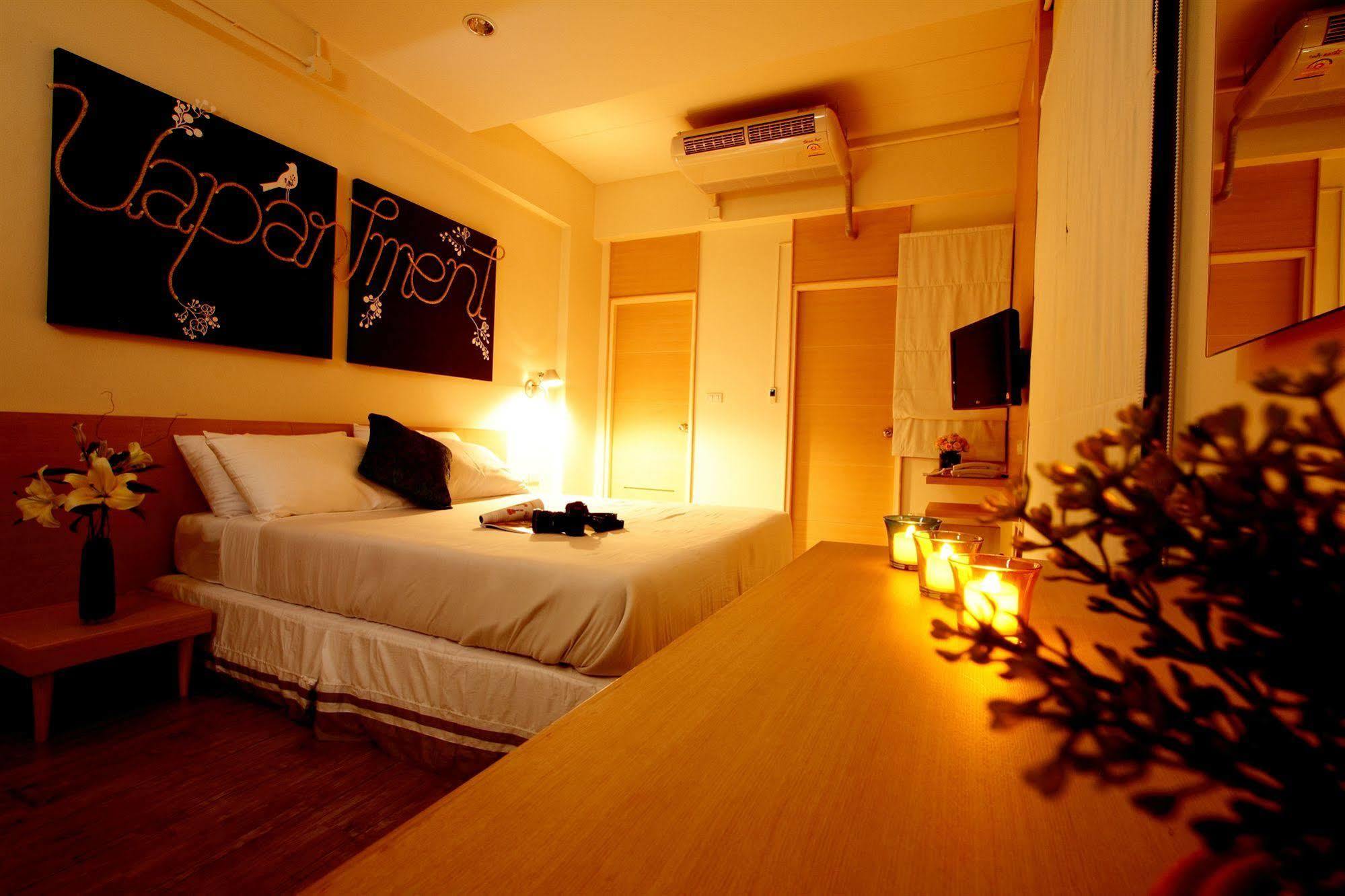 U431 Chaengwattana Hotel Nonthaburi Exterior photo